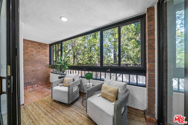 4477 Wilshire Boulevard 103, Los Angeles, CA 90010