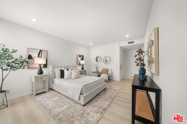 4477 Wilshire Boulevard 103, Los Angeles, CA 90010