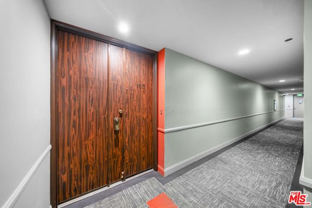 4477 Wilshire Boulevard 103, Los Angeles, CA 90010