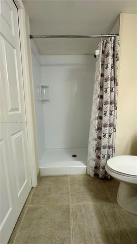 16210 Laurel Drive 203, Weston, FL 33326