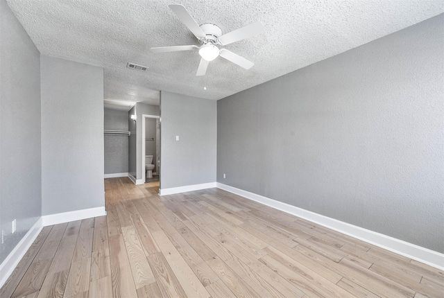12213 Sandpiper Drive 122, Houston, TX 77035