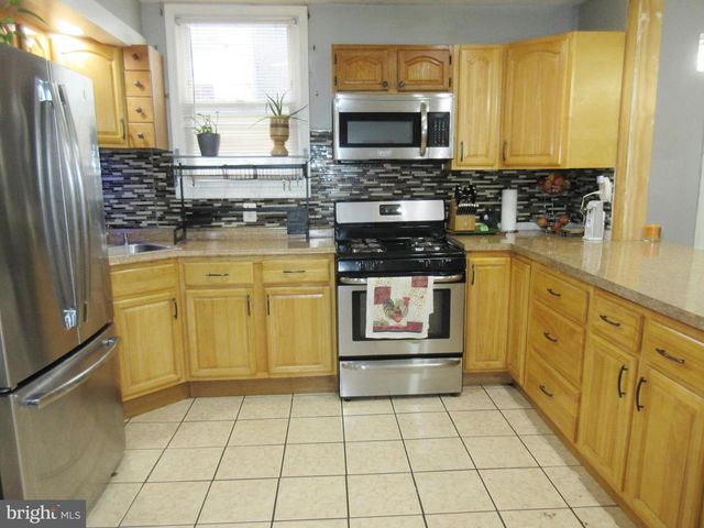 4050 NEILSON ST, Philadelphia, PA 19124