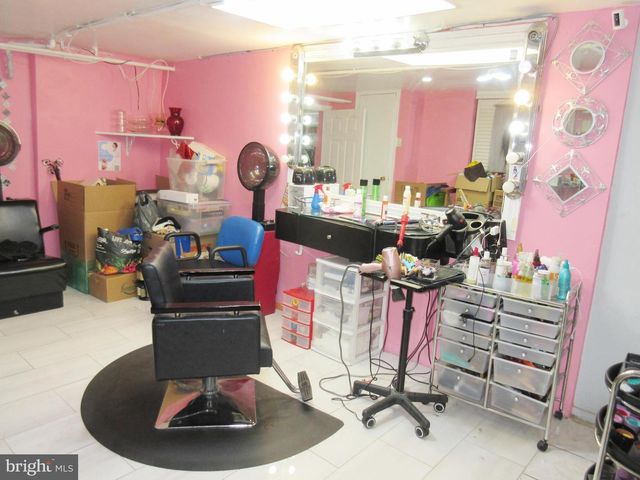 4050 NEILSON ST, Philadelphia, PA 19124