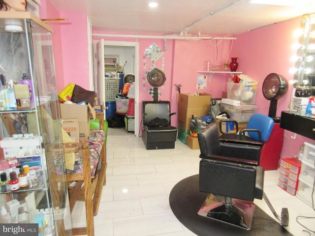 4050 NEILSON ST, Philadelphia, PA 19124