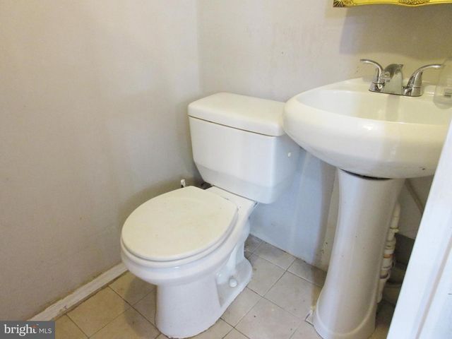 4050 NEILSON ST, Philadelphia, PA 19124