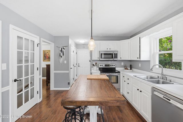 11414 Whitney Hill Rd, Louisville, KY 40299