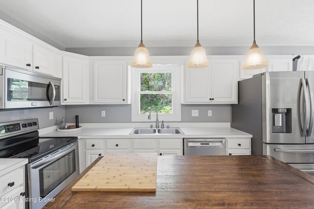 11414 Whitney Hill Rd, Louisville, KY 40299