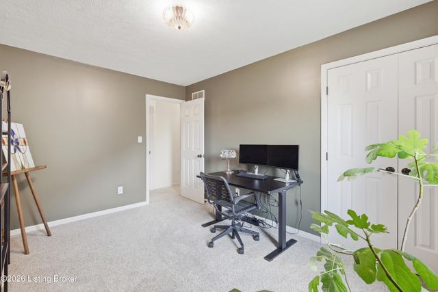 11414 Whitney Hill Rd, Louisville, KY 40299