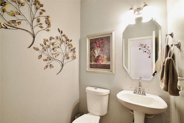 9503 Lerin Lane, Sugar Land, TX 77498