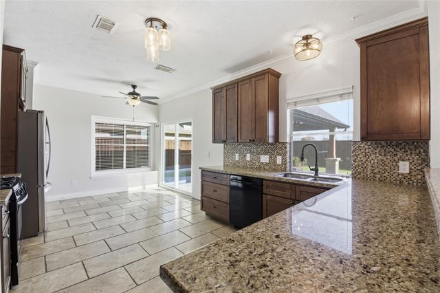 3815 Patras Drive, Pasadena, TX 77505