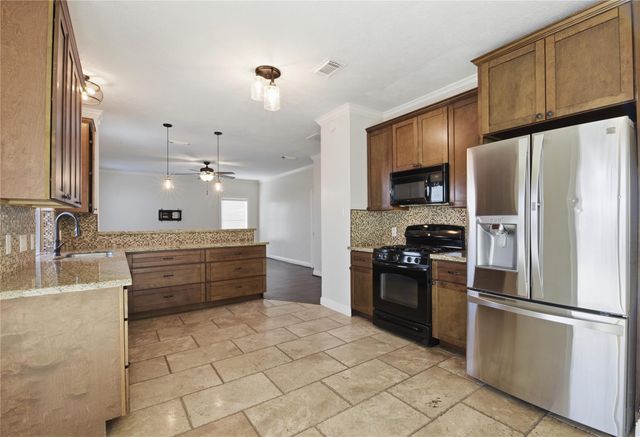 3815 Patras Drive, Pasadena, TX 77505