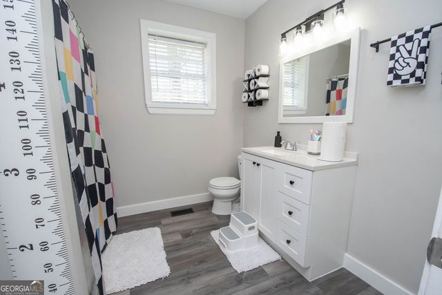 64 Hall Drive, Newnan, GA 30263