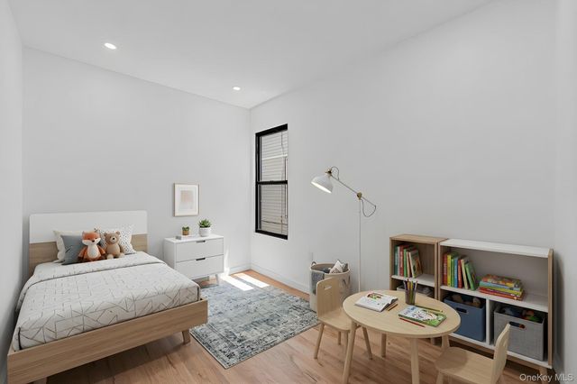 234 E 42nd Street, Brooklyn, NY 11203