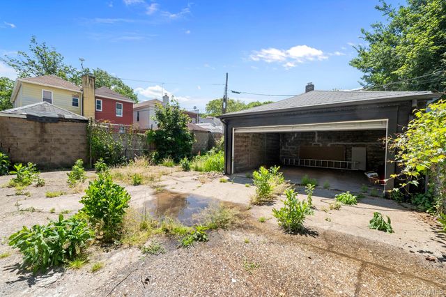 234 E 42nd Street, Brooklyn, NY 11203