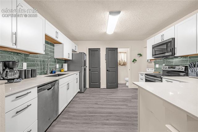 820 W Jackson Street, Colorado Springs, CO 80907