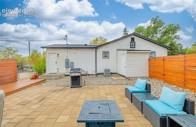 820 W Jackson Street, Colorado Springs, CO 80907