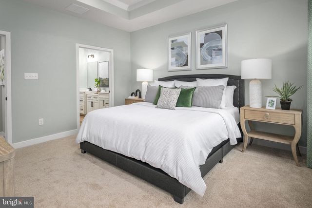 6052 LANCING DR, Sykesville, MD 21784