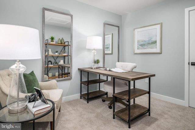 6052 LANCING DR, Sykesville, MD 21784