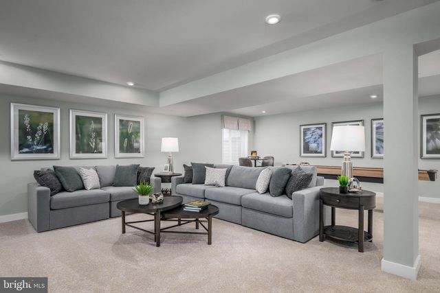 6052 LANCING DR, Sykesville, MD 21784