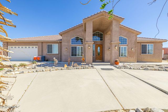 33000 106th Street, Juniper Hills, CA 93543