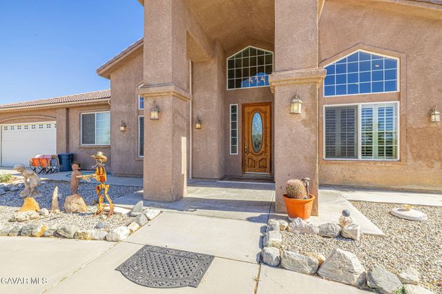 33000 106th Street, Juniper Hills, CA 93543