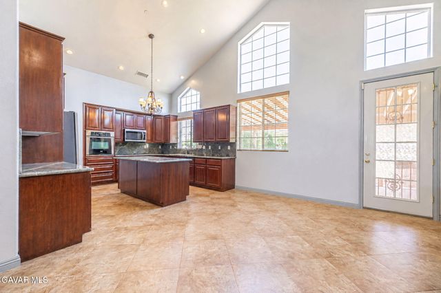 33000 106th Street, Juniper Hills, CA 93543