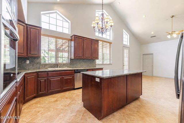 33000 106th Street, Juniper Hills, CA 93543
