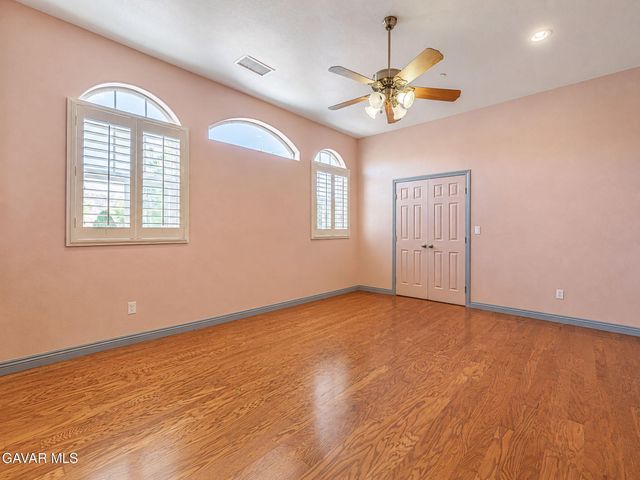 33000 106th Street, Juniper Hills, CA 93543