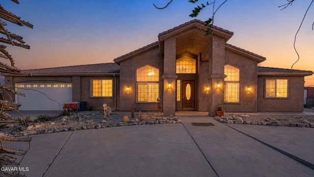 33000 106th Street, Juniper Hills, CA 93543