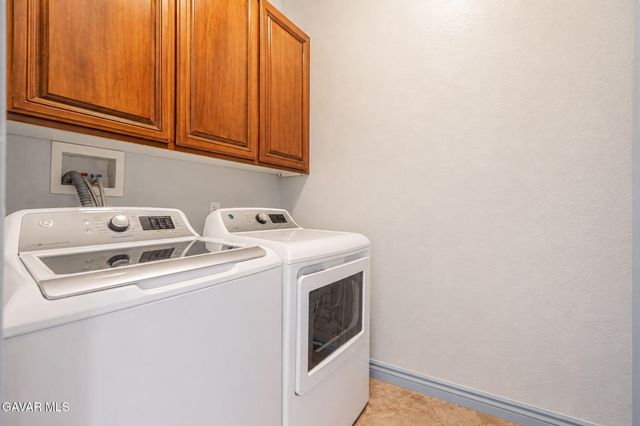 33000 106th Street, Juniper Hills, CA 93543