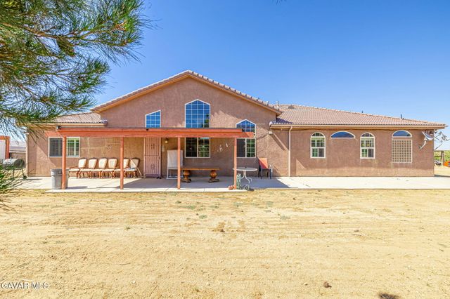 33000 106th Street, Juniper Hills, CA 93543