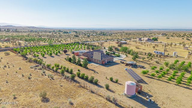 33000 106th Street, Juniper Hills, CA 93543
