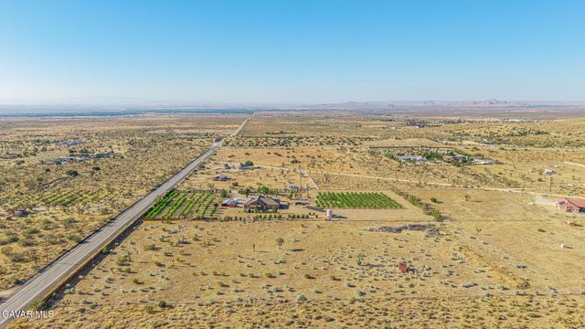 33000 106th Street, Juniper Hills, CA 93543