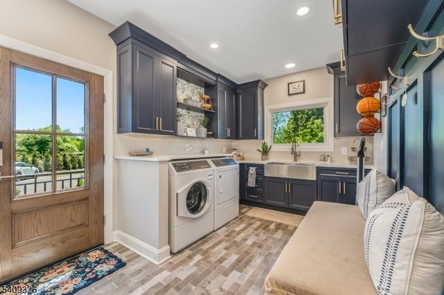 16 Wolverton Rd, Franklin Twp., NJ 08867