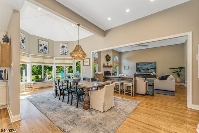 16 Wolverton Rd, Franklin Twp., NJ 08867