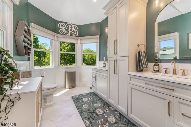 16 Wolverton Rd, Franklin Twp., NJ 08867