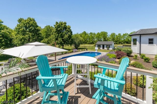 16 Wolverton Rd, Franklin Twp., NJ 08867