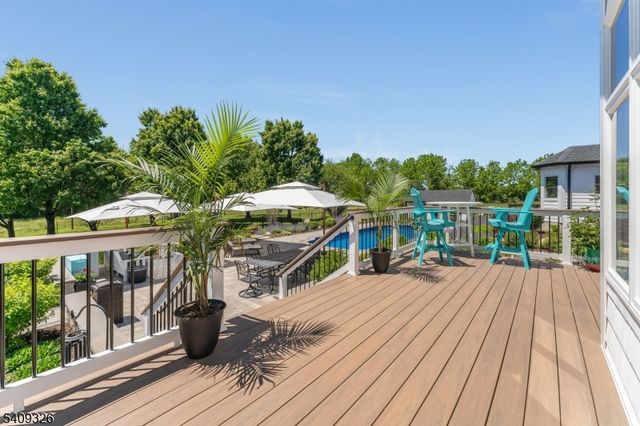 16 Wolverton Rd, Franklin Twp., NJ 08867
