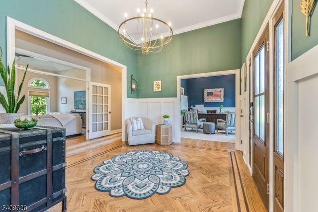 16 Wolverton Rd, Franklin Twp., NJ 08867