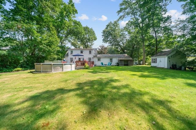 32 Anawan Rd, North Attleboro, MA 02760
