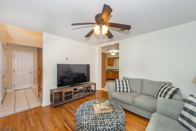 19 Esther Dr, Vernon Twp., NJ 07422