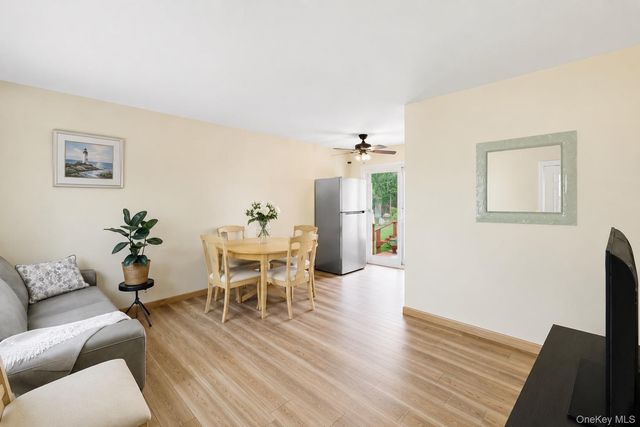 1016 Howells Road, Bay Shore, NY 11706