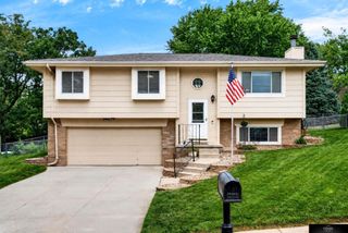 19018 Morrissey Circle, Elkhorn, NE 68022