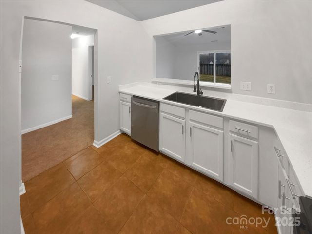 10804 Gardenia Street, Charlotte, NC 28215