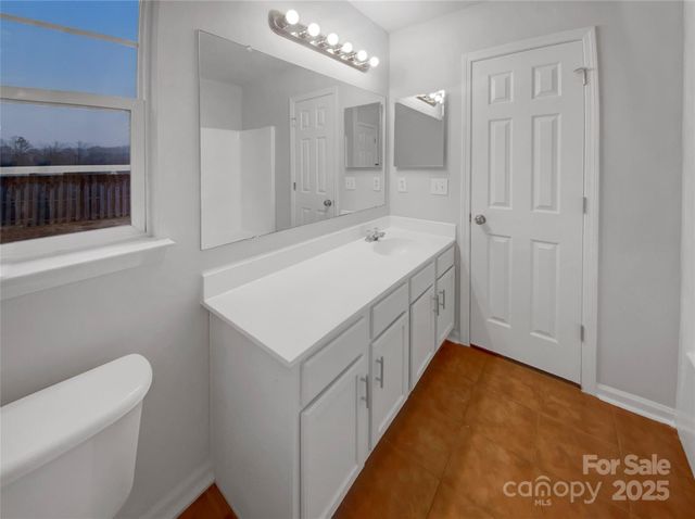 10804 Gardenia Street, Charlotte, NC 28215