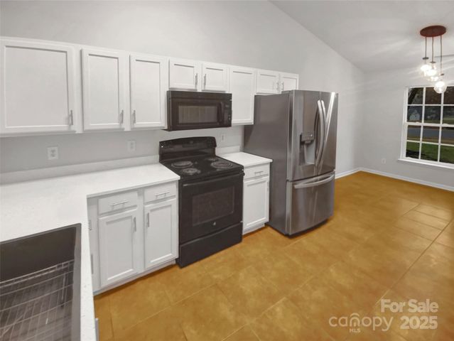 10804 Gardenia Street, Charlotte, NC 28215