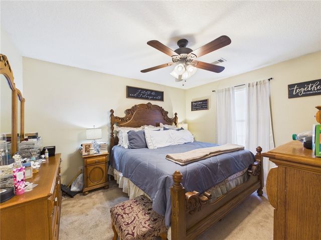 1604 Enloe Court, Bryan, TX 77802