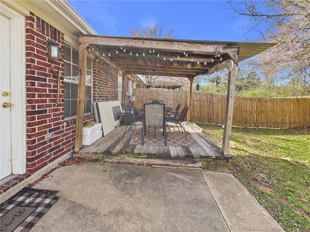 1604 Enloe Court, Bryan, TX 77802