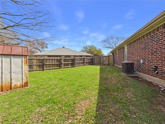 1604 Enloe Court, Bryan, TX 77802