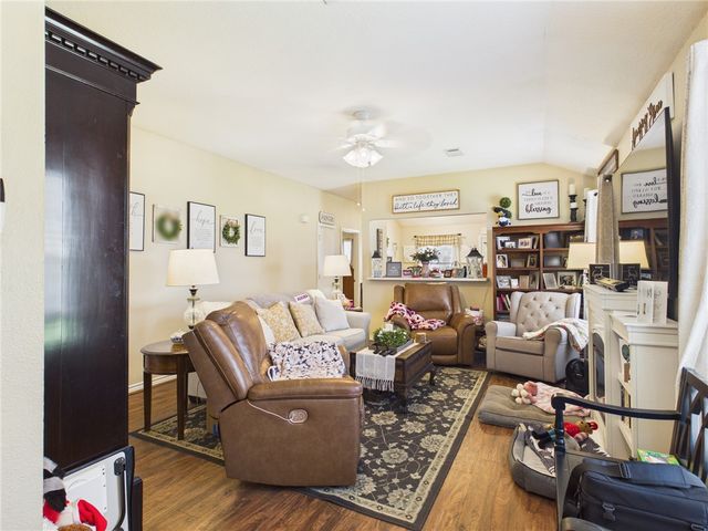 1604 Enloe Court, Bryan, TX 77802